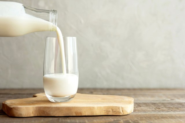 Struènjaci napokon otkrivaju - da li je mleko zaista zdravo?